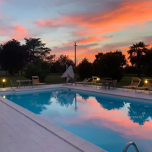 Hotell Le ****